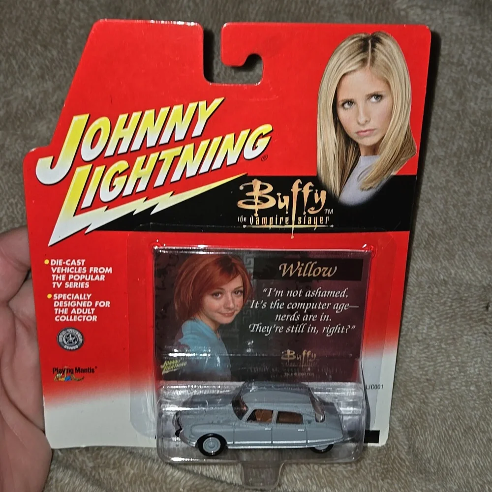 Vintage 2000s Johnny Lightning Buffy Die-Cast Cars Willow And Buffy